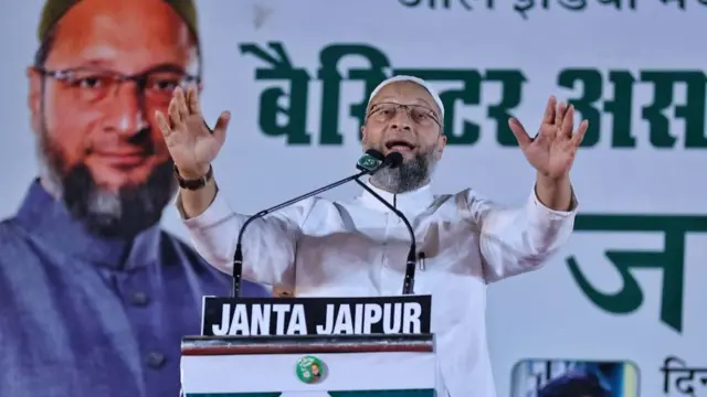 असदुद्दीन ओवैसी
