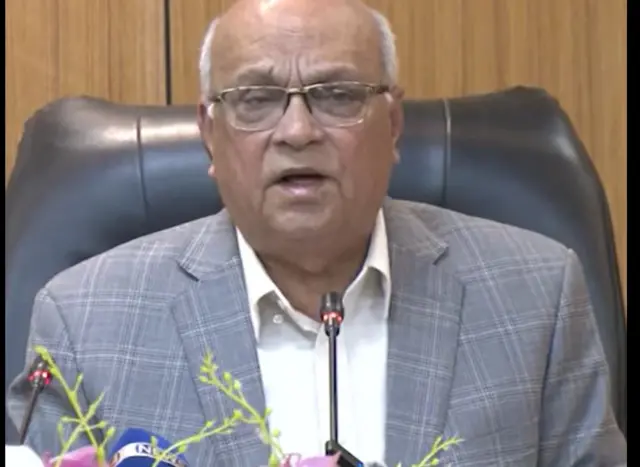 রাজাকারের কোনো তালিকা মুক্তিযুদ্ধ বিষয়ক মন্ত্রণালয়ে নেই এবং চাইলেও করা যাবে না বলে জানিয়েছেন মুক্তিযুদ্ধ বিষয়ক উপদেষ্টা