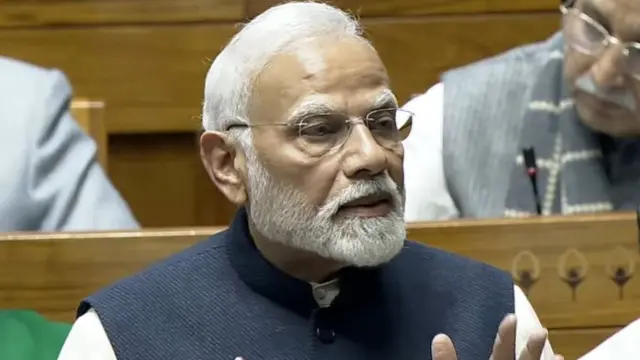 प्रधानमंत्री नरेंद्र मोदी