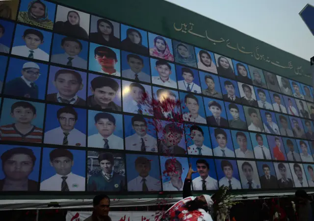 آرمی پبلک سکول حملہ