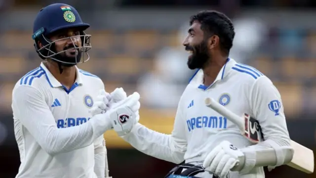 आकाश दीप और जसप्रीत बुमराह