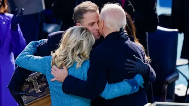 Joe Biden, nwunye ya na nwa ya n'oge a mara ya ikpe