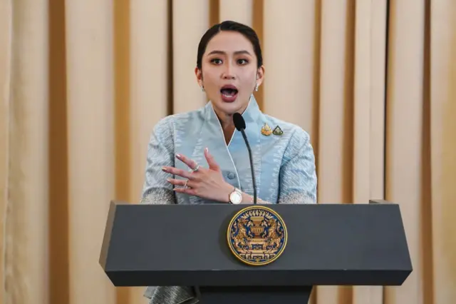 ထိုင်းဝန်ကြီးချုပ် ပေထုန်တန် ရှင်နာဝပ်ထရာ