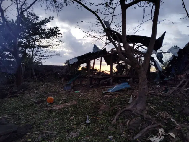 တောင်ကုတ်မြို့နယ်၊ ခရိုင်ရွာ ဗုံးကြဲခံရပြီးနောက် အခြေအနေ