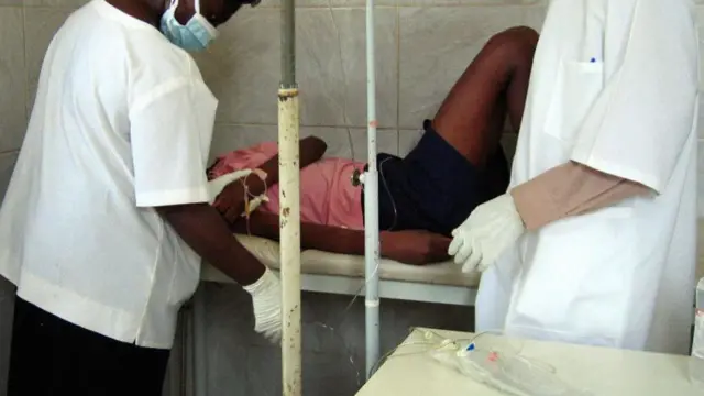 Ndi ọrụ ahụike na-eleta onye ọrịa