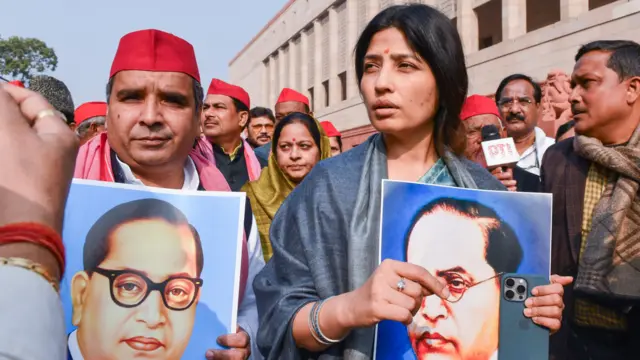 डिंपल यादव और धर्मेंद्र यादव