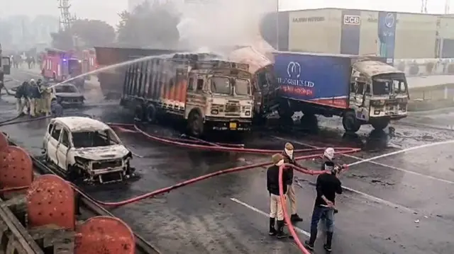 जयपुर हादसे में मरने वालों की संख्या 14 हो गई है.