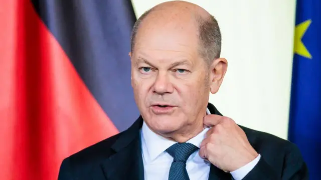 जर्मनी के चांसलर ओलाफ़ शोल्त्ज़