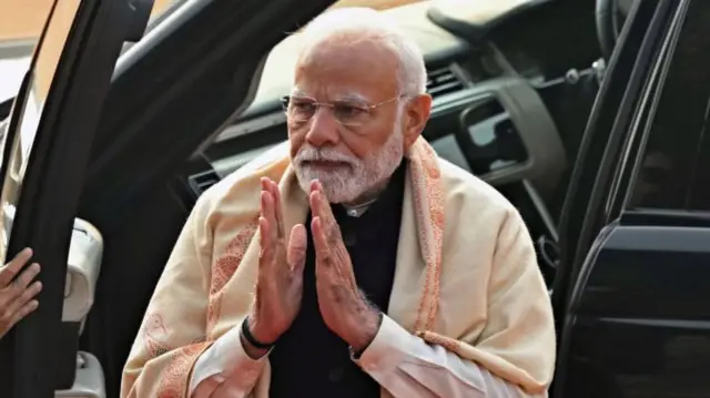 प्रधानमंत्री नरेंद्र मोदी