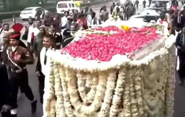 मनमोहन सिंह की अंतिम यात्रा
