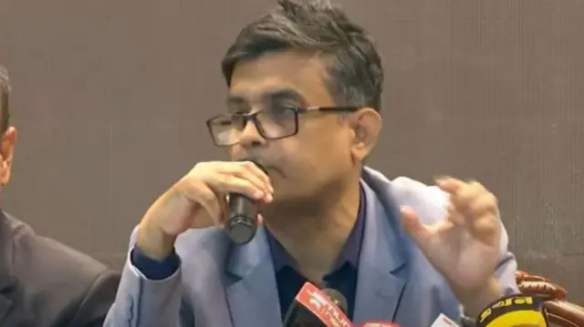 প্রধান উপদেষ্টার প্রেস সচিব শফিকুল আলম