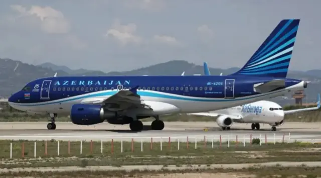 अज़रबैजान एयरलाइंस