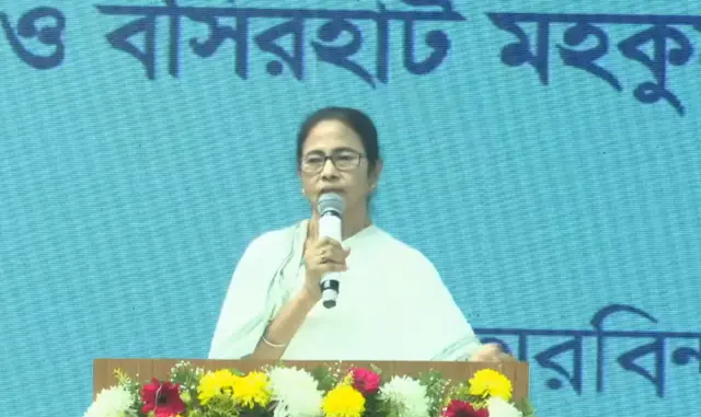 সন্দেশখালি ইস্যু নিয়ে বিজেপিকে কটাক্ষ করেন মুখ্যমন্ত্রী।