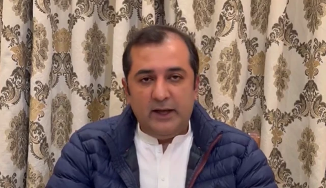 خالد خورشید