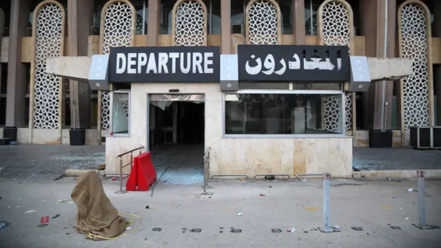 بوابة المغادرين في مطار حلب الدولي.