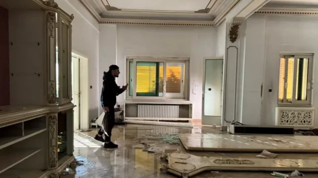Люди в резиденции Асада