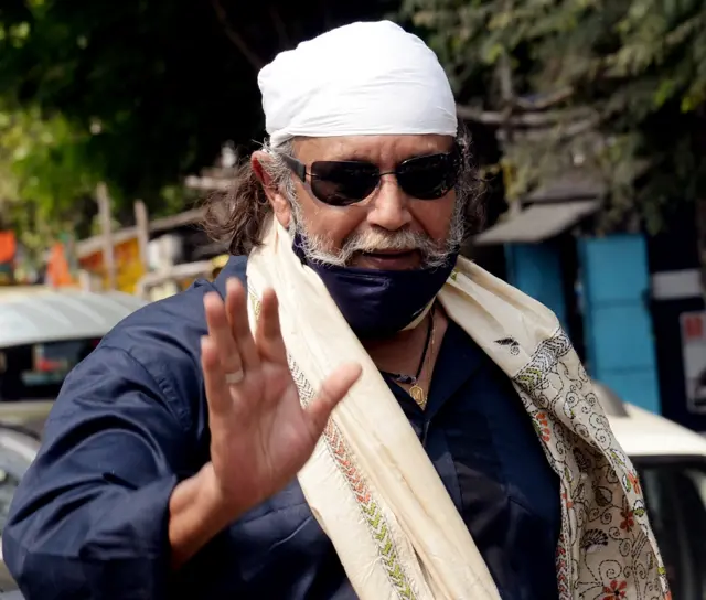 शूटिंग के दौरान तबीयत बिगड़ने पर अभिनेता मिथुन चक्रवर्ती अस्पताल में भर्ती