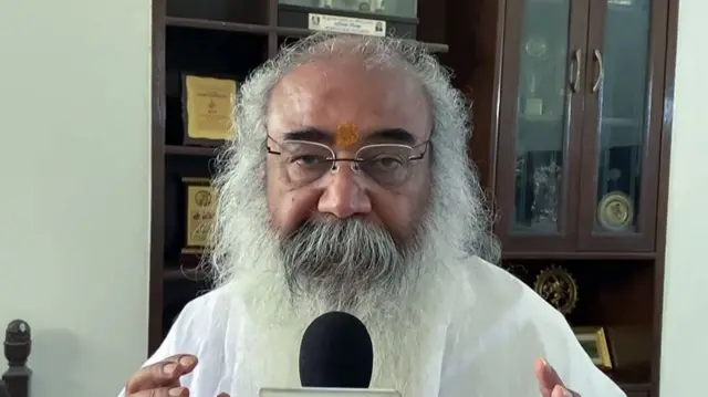 आचार्य प्रमोद कृष्णम