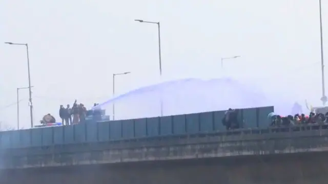 ਸ਼ੰਭੂ ਬੈਰੀਅਰ