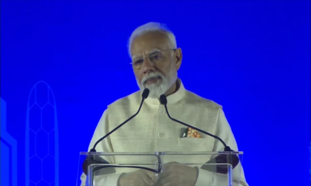 प्रधानमंत्री नरेंद्र मोदी