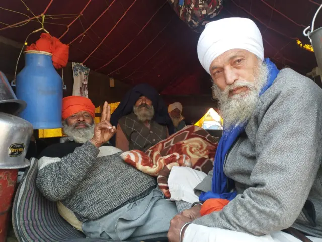 शंभू बॉर्डर पर किसानों का तीसरा दिन