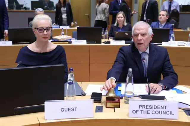 Навальная и Боррель