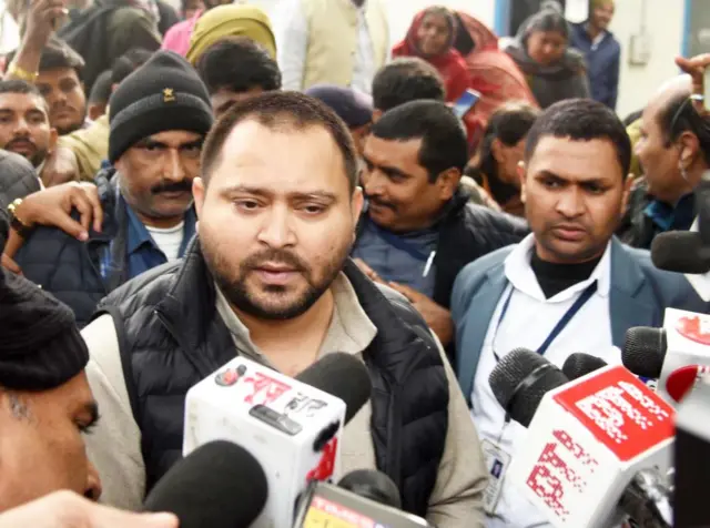 तेजस्वी यादव