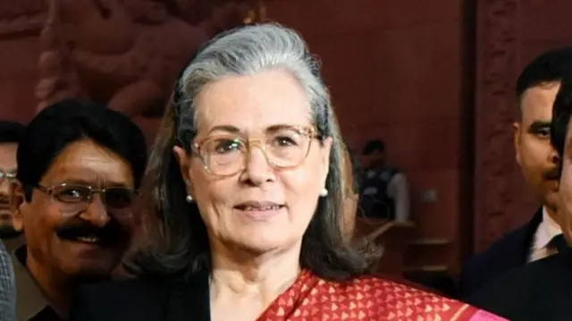 सोनिया गांधी