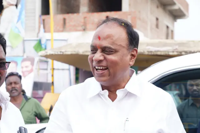 వేమిరెడ్డి ప్రభాకర్ రెడ్డి