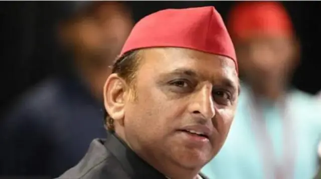 अखिलेश यादव