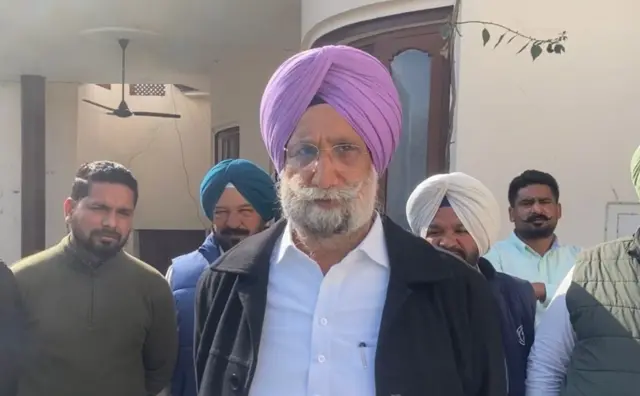 ਸੁਖਜਿੰਦਰ ਸਿੰਘ ਰੰਧਾਵਾ