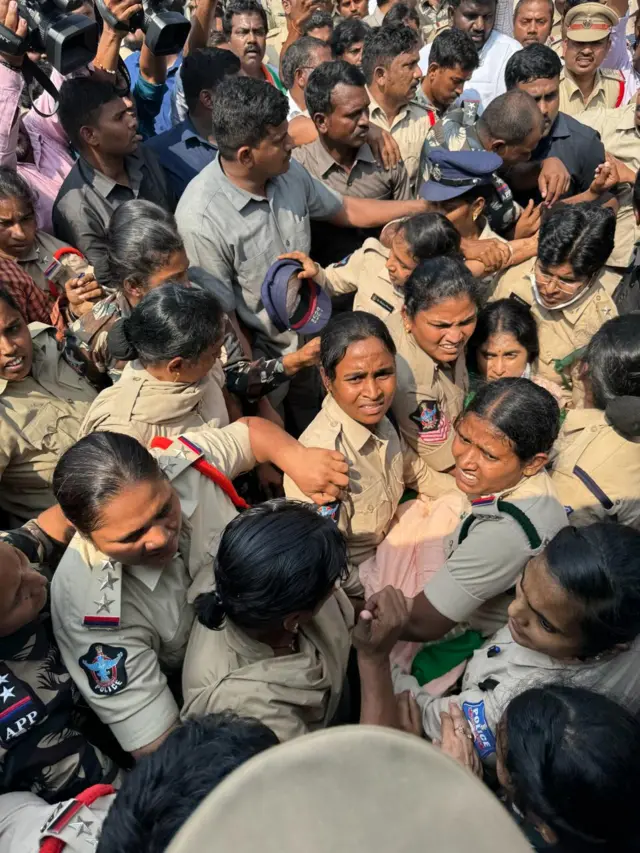 వైఎస్ షర్మిల