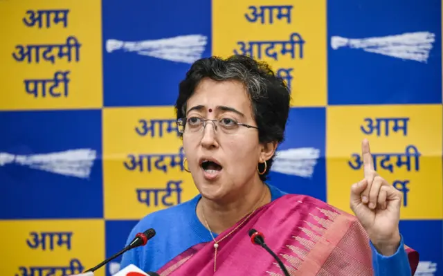 आतिशी