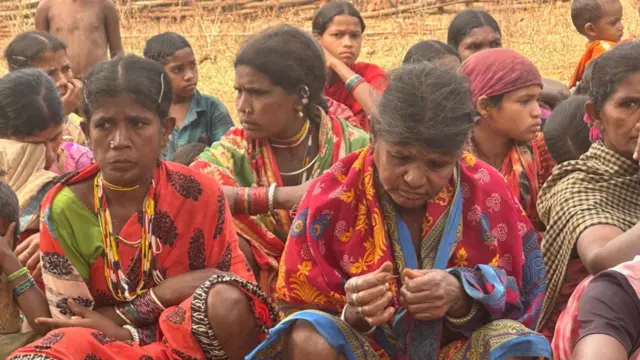 पुलिस और माओवादियों के बीच कथित मुठभेड़