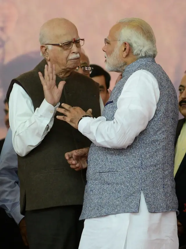 पीएम मोदी और आडवाणी