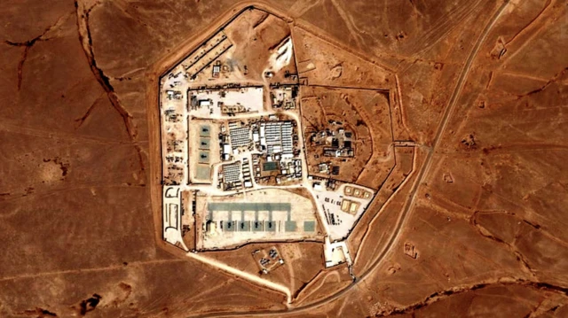 تصویر پایگاه برج ۲۲ از آسمان