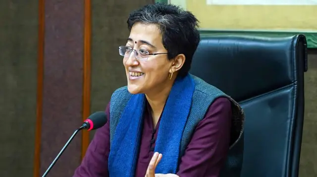आतिशी