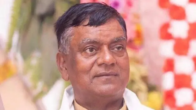 राधा चरण साह