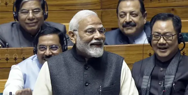 नरेंद्र मोदी