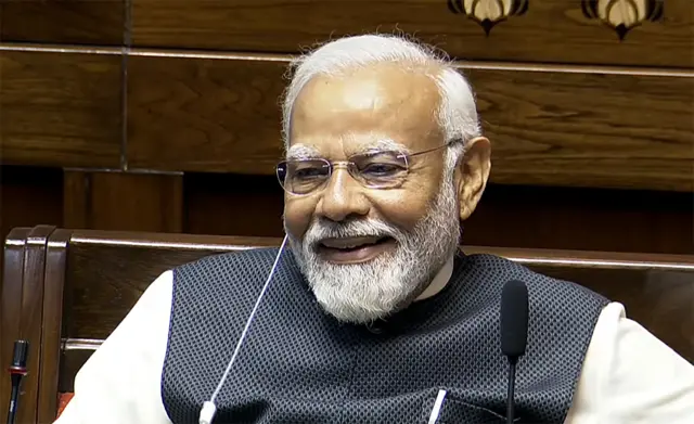 नरेंद्र मोदी