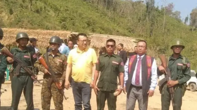 ပလက်ဝ-ဇိုရမ်ပူ လမ်းဖောက်လုပ်ရေးကိစ္စဆွေးနွေး