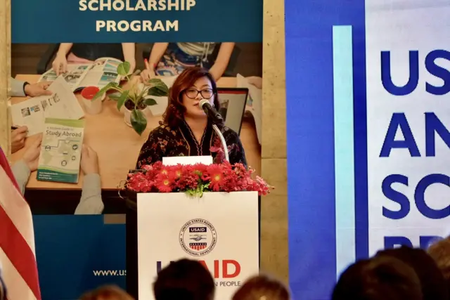 မြန်မာက ကျောင်းသားတွေကို ရည်ရွယ်ပေးအပ်တဲ့