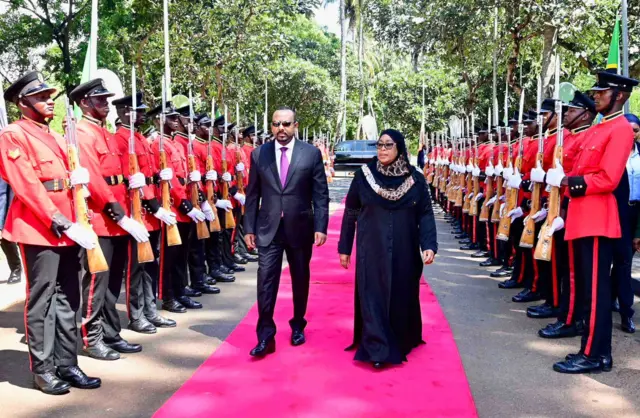 Samia Suluhu Hassan akiwa na mgeni wake Waziri Mkuu wa Ethiopia Mhe. Abiy Ahmed Ali