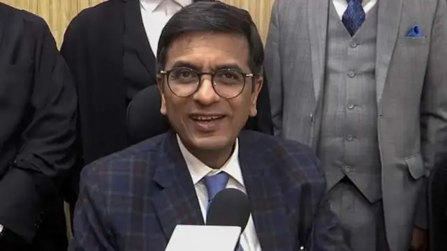 చంద్రచూడ్