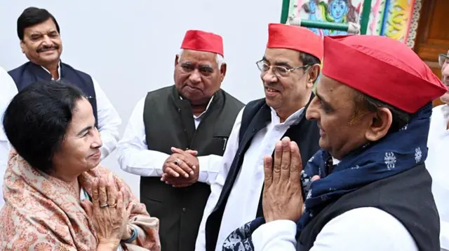 ममता बनर्जी और अखिलेश यादव