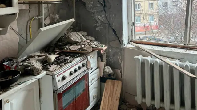 разрушенная кухня от взрыва