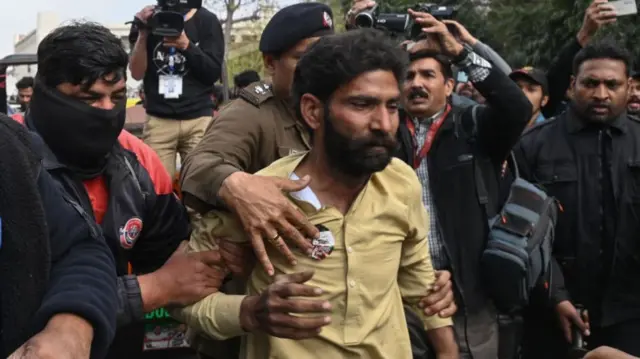 پی ٹی آئی، لاہور، پاکستان، حماد اظہر، انتخابی دھاندلی
