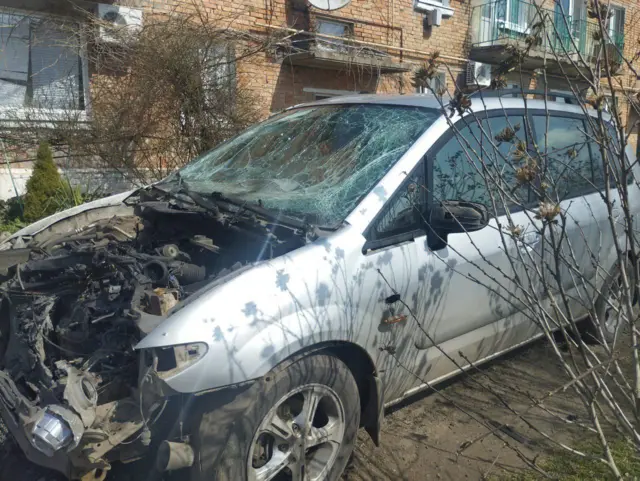 Поврежденный автомобиль