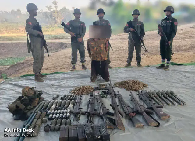 AA ဖမ်းမိတဲ့ စစ်ကောင်စီတပ်ဖွဲ့ဝင်နဲ့ လက်နက်ပစ္စည်းများ