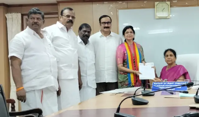 பாமக சௌமியா அன்புமணி தர்மபுரி